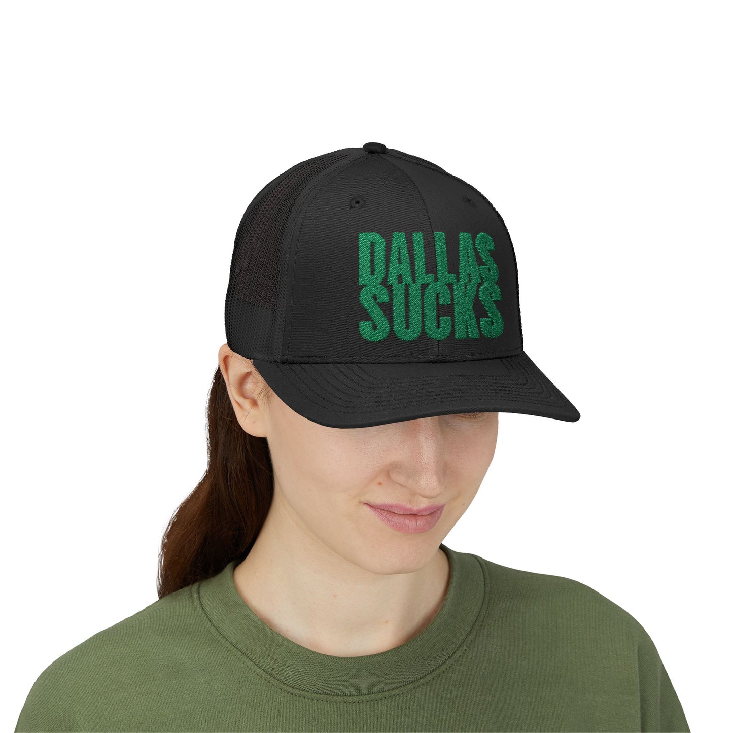 Eagles Sparkling ‘Dallas Sucks’ Trucker Cap