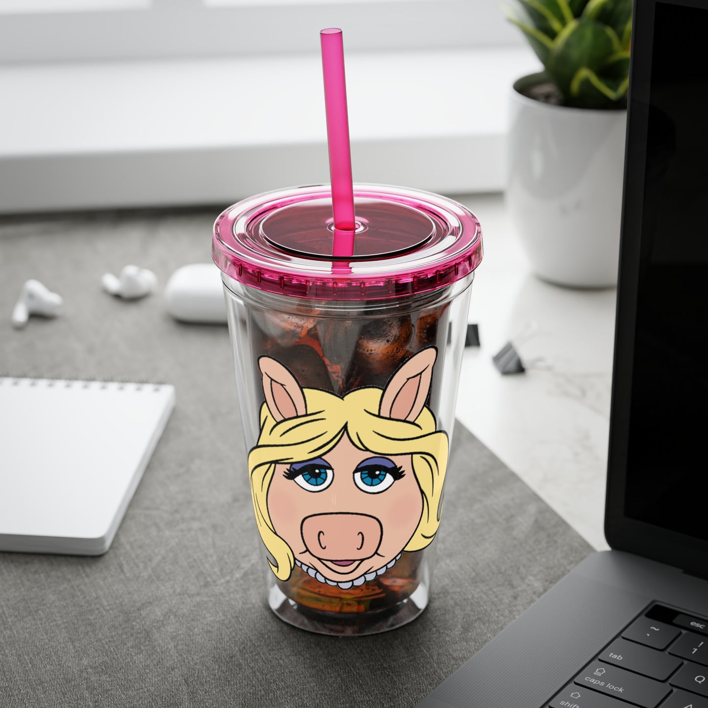 The Muppets 16oz Straw Tumbler — Miss Piggy